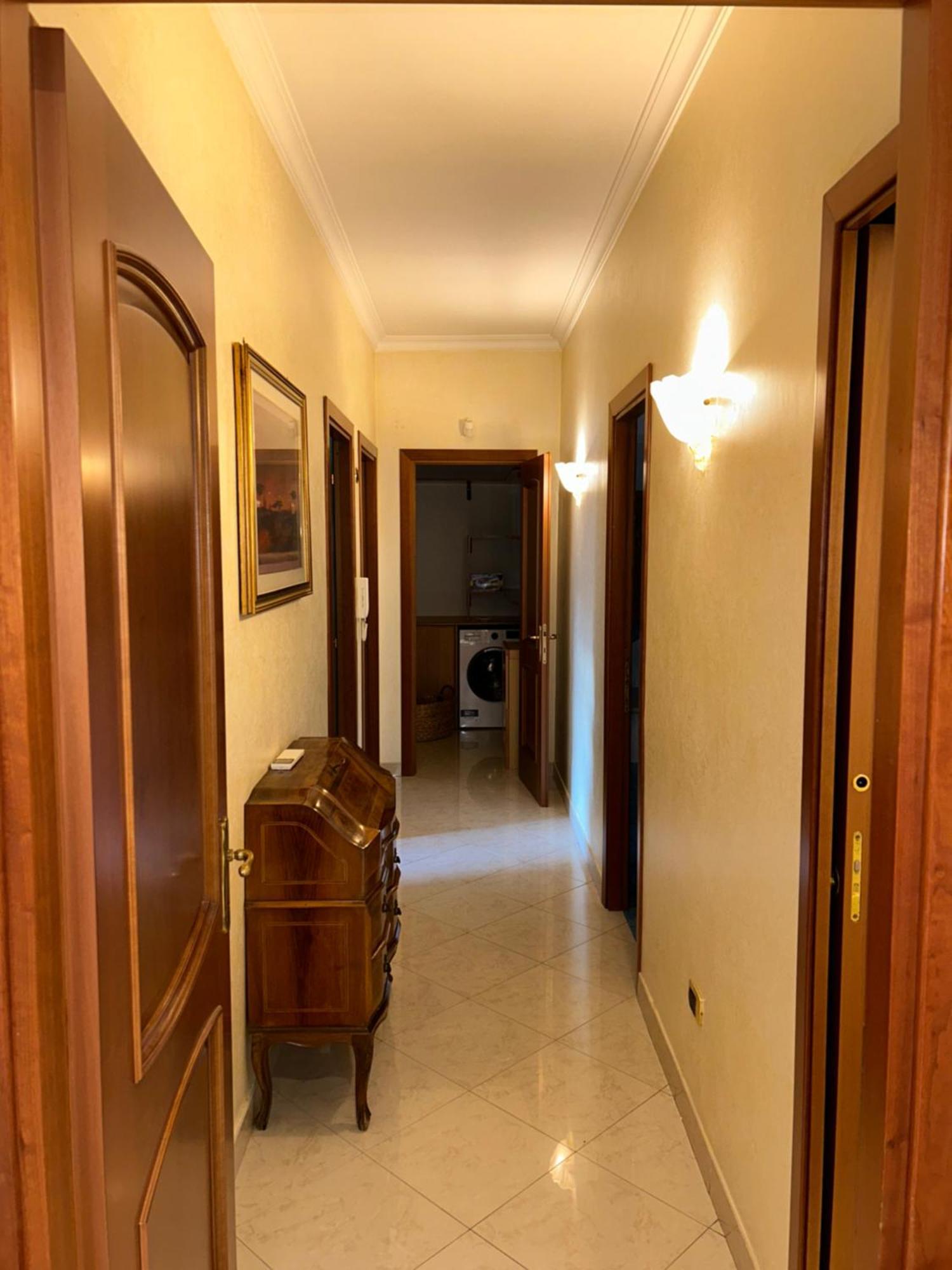 Lägenhet Casa Elegante Vicino Al Centro Di *
